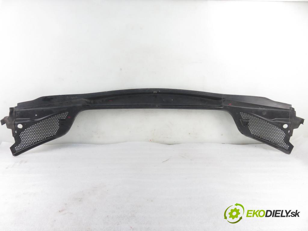 CITROEN C4 I (LC_) HB 2005 80,00 1.6 16V - NFU (TU5JP4) 1587,00 Torpédo, plast pod čelné okno 96583760XT (Torpéda)