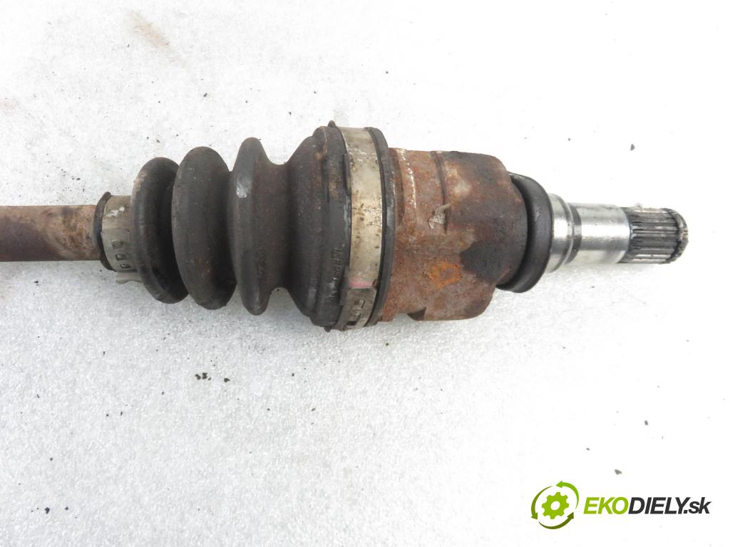 CITROEN C1 (PM_, PN_) HB 2012 50,00 1.0 12V R3 68 - 1KR-FE 998,00 Poloos PP