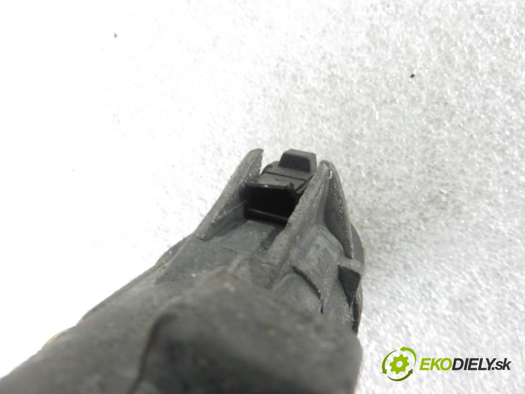 AUDI TT (8N3) COUPE 1998 132,00 1.8 T - AJQ 1781,00 spinačka 4B0905851B (Spínacie skrinky a kľúče)