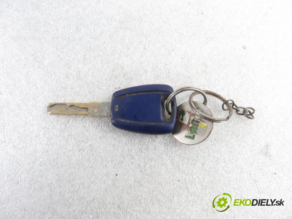 FIAT DOBLO Cargo (223_) FURGON 2001 74,00 1.9 JTD 100 - 182 B9.000 1910,00 spinačka  (Spínacie skrinky a kľúče)