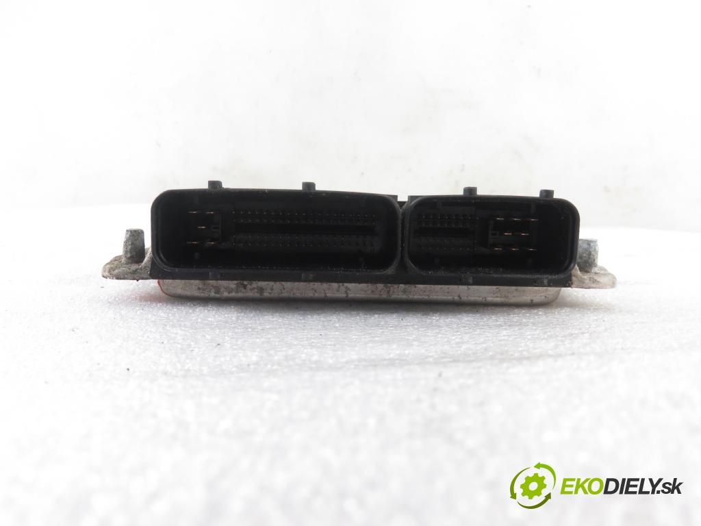 SEAT LEON (1M1) HB 2002 66,00 1.9 TDI 90 - ALH 1896,00 Riadiaca jednotka Motor 038906012FN ; 0281010686