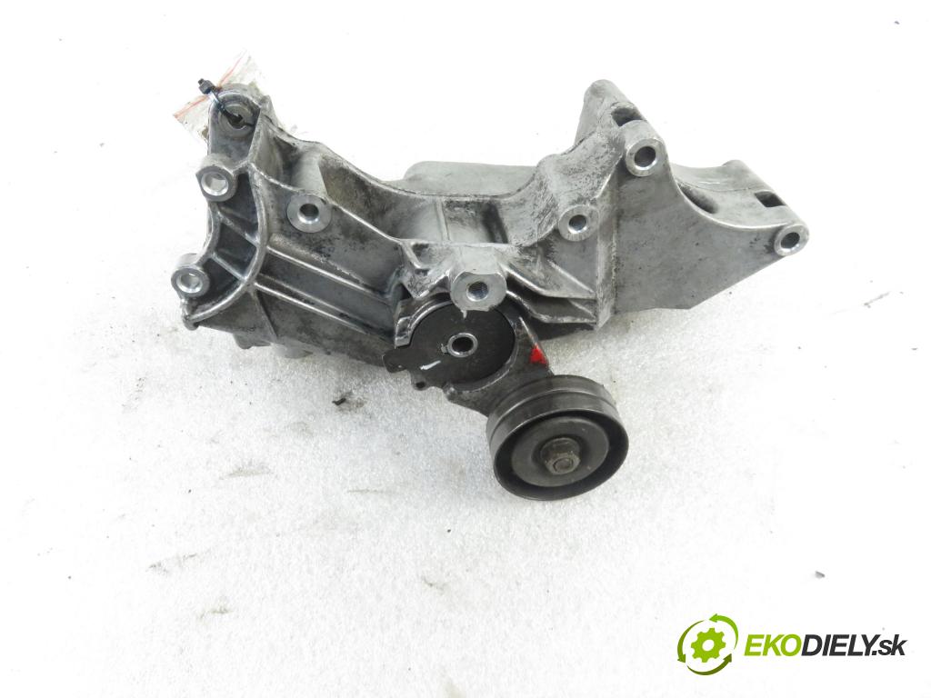 SEAT LEON (1M1) HB 2001 55,00 1.4 16V - AXP 1390,00 Uchytenie alternátora 032145169Q ; 032145299A