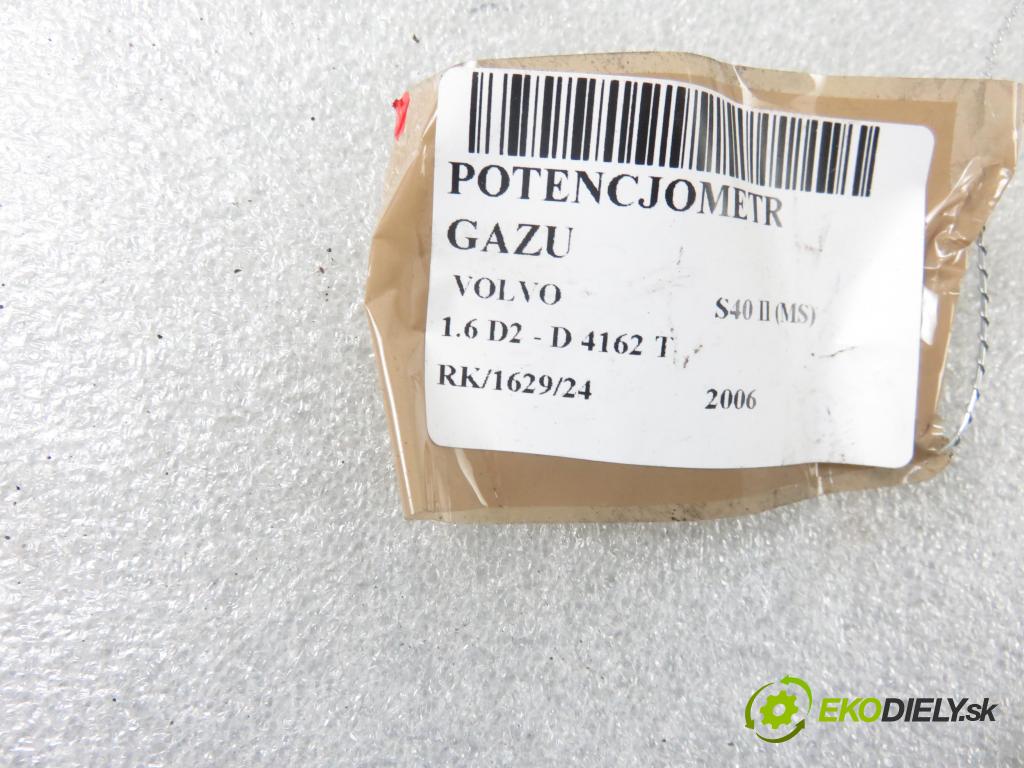 VOLVO S40 II (MS) SEDAN 2006 84,00 1.6 D2 - D 4162 T 1560,00 Potenciometer plynu 4M519F836AH ; 6PV00864101 (Pedále)