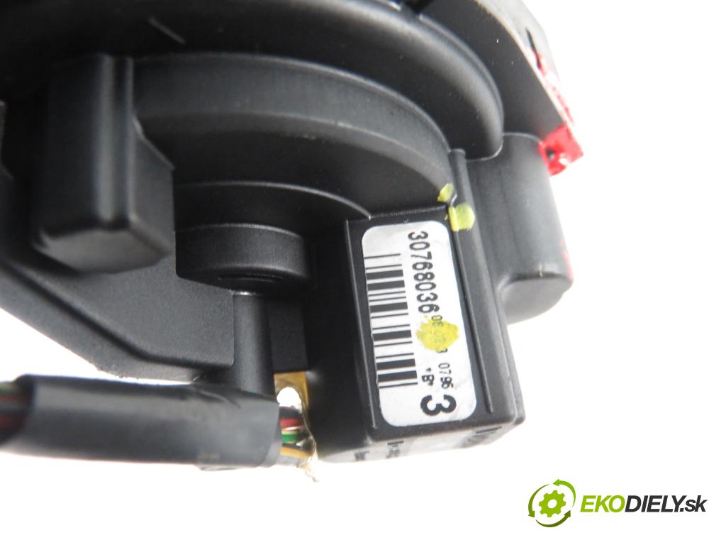 VOLVO S40 II (MS) SEDAN 2006 84,00 1.6 D2 - D 4162 T 1560,00 spinačka 30768036 (Spínacie skrinky a kľúče)