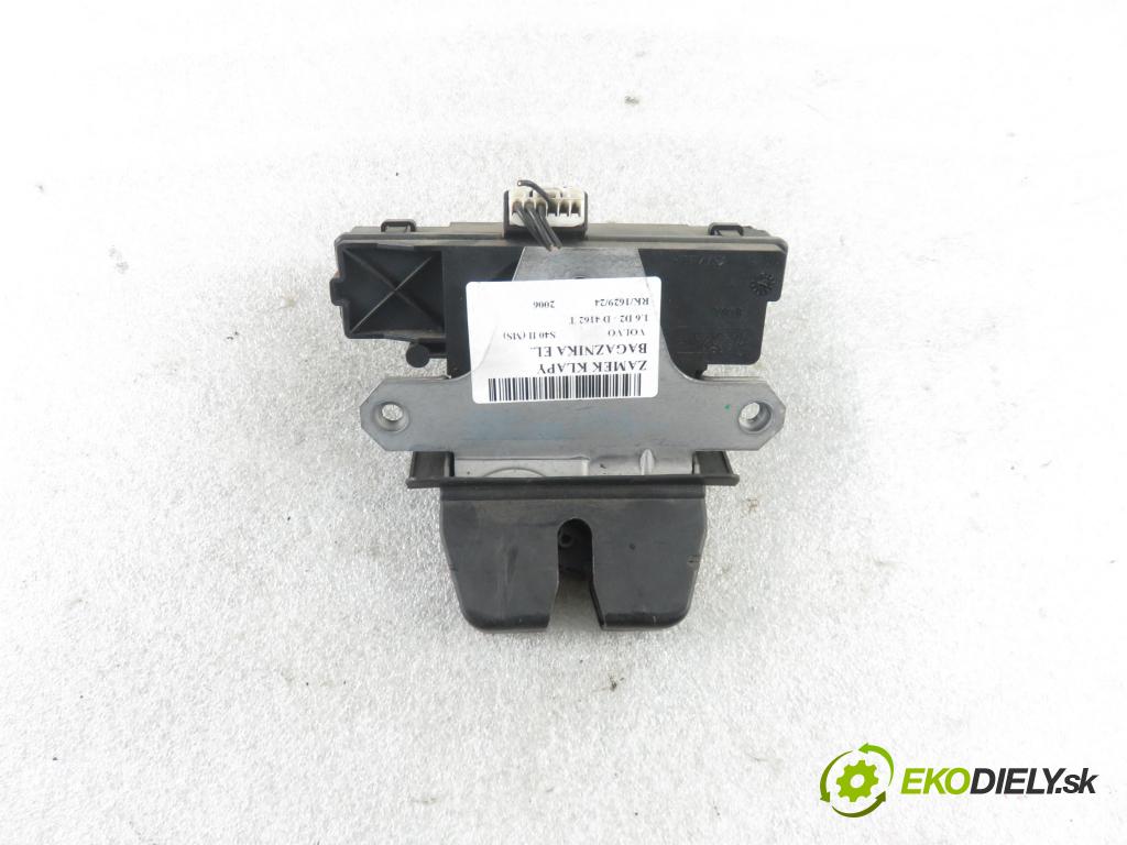 VOLVO S40 II (MS) SEDAN 2006 84,00 1.6 D2 - D 4162 T 1560,00 zámok dveří kufr EL. 