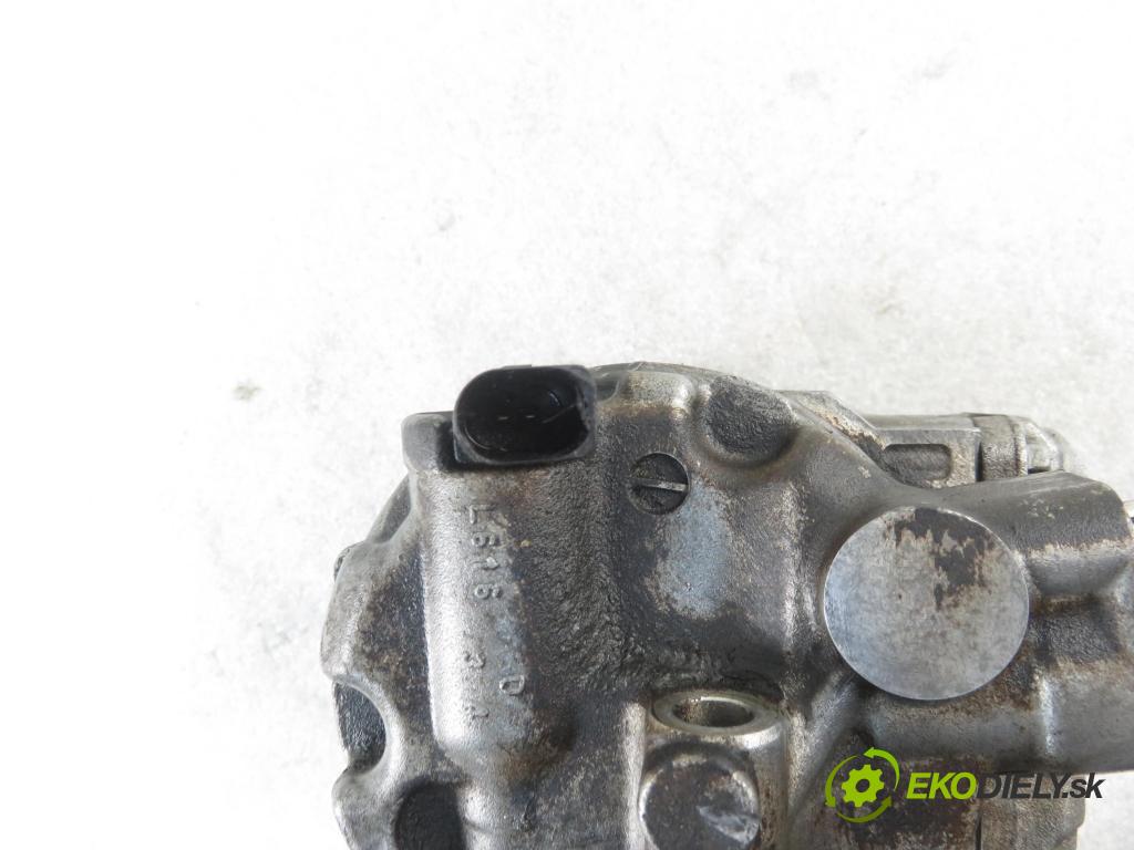 VW GOLF VI (5K1) HB 2012 77,00 1.6 TDI - CAYC 1598,00 KOMPRESOR: klimatizácie 5N0820803F (Kompresory klimatizácie)