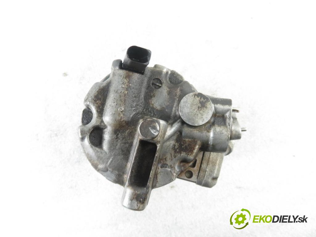 VW GOLF VI (5K1) HB 2012 77,00 1.6 TDI - CAYC 1598,00 KOMPRESOR: klimatizácie 5N0820803F (Kompresory klimatizácie)