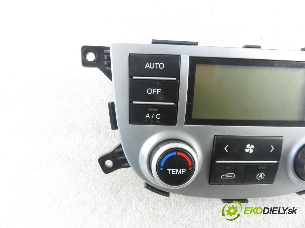 HYUNDAI SANTA FÉ II (CM) SUV 2006 110,00 2.2 CRDi GLS 4x4 150 - D4EB 2188,00 Panel kúrenia KLIMATRONIK 972502B431
