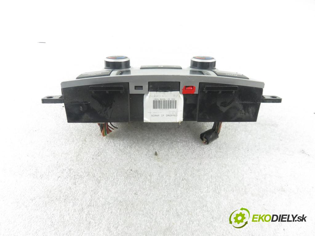 HYUNDAI SANTA FÉ II (CM) SUV 2006 110,00 2.2 CRDi GLS 4x4 150 - D4EB 2188,00 Panel kúrenia KLIMATRONIK 972502B431