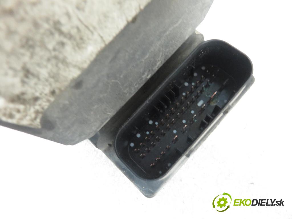 RENAULT SCENIC I (JA0/1_) MINIVAN 2002 75,00 1.9 dCi 102 - F9Q 732 1870,00 Pumpa ABS 0265950046 ; 8200090690 ; 0265225107 (Pumpy ABS)