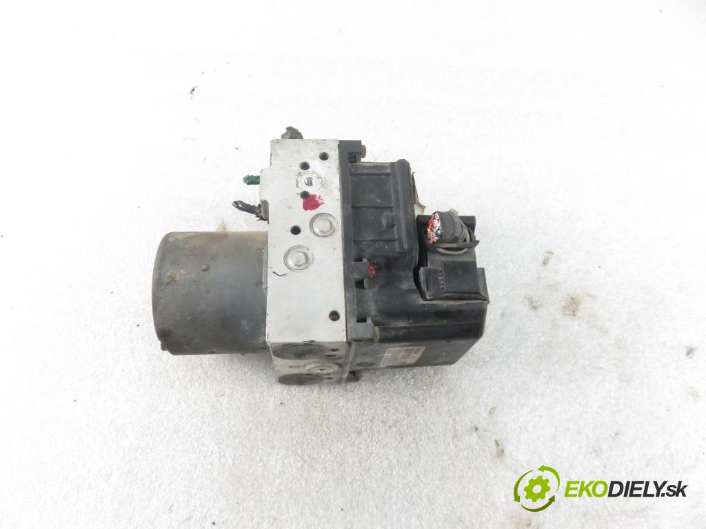 RENAULT SCENIC I (JA0/1_) MINIVAN 2002 75,00 1.9 dCi 102 - F9Q 732 1870,00 Pumpa ABS 0265950046 ; 8200090690 ; 0265225107 (Pumpy ABS)