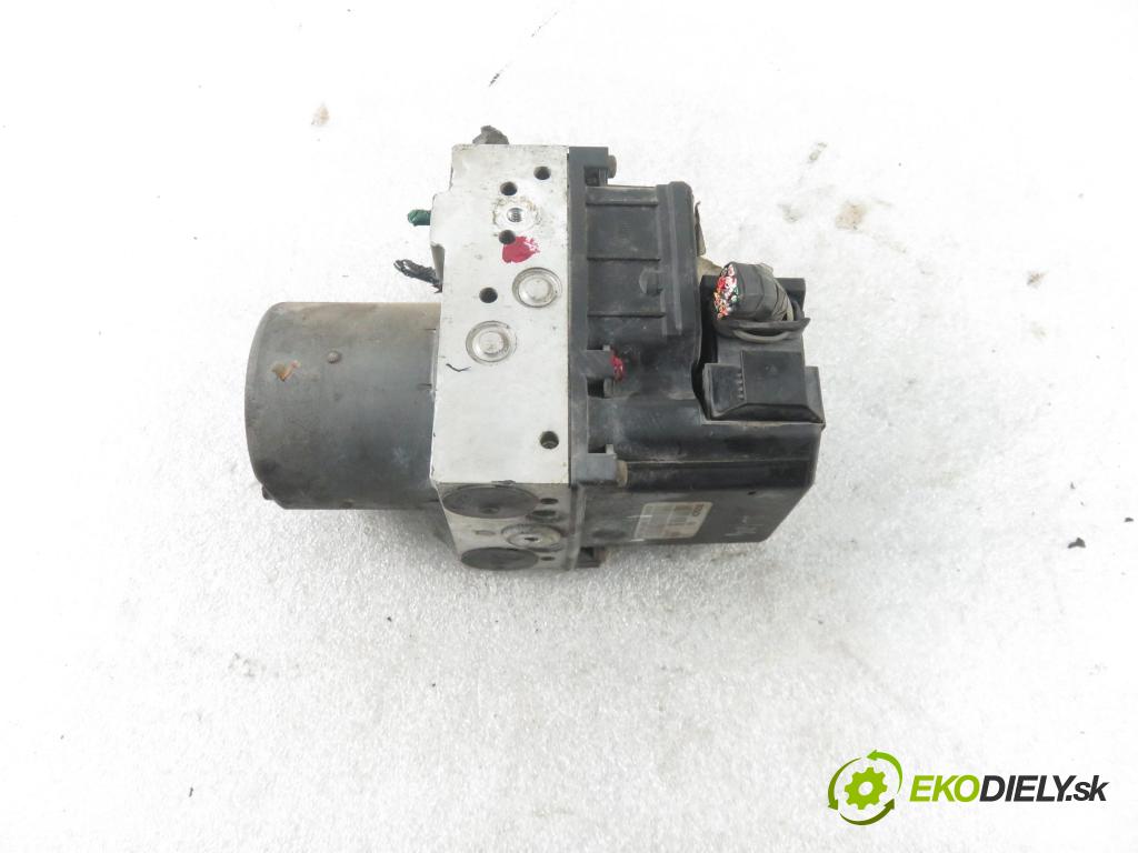 RENAULT SCENIC I (JA0/1_) MINIVAN 2002 75,00 1.9 dCi 102 - F9Q 732 1870,00 Pumpa ABS 0265950046 ; 8200090690 ; 0265225107 (Pumpy ABS)