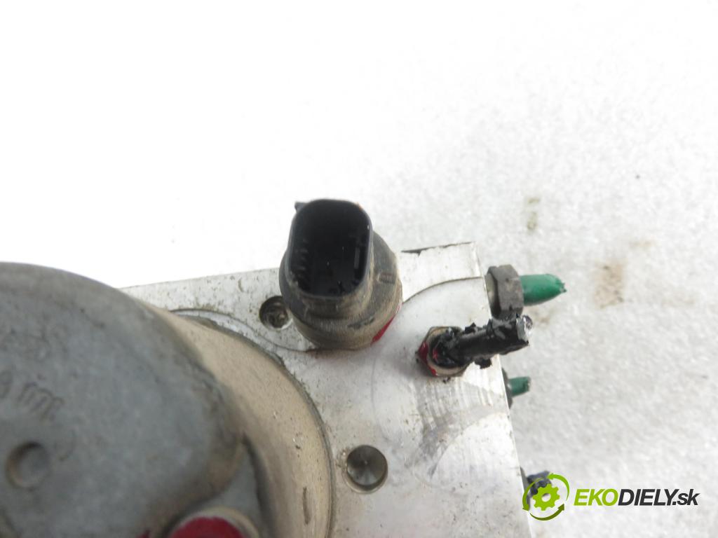 RENAULT SCENIC I (JA0/1_) MINIVAN 2002 75,00 1.9 dCi 102 - F9Q 732 1870,00 Pumpa ABS 0265950046 ; 8200090690 ; 0265225107 (Pumpy ABS)