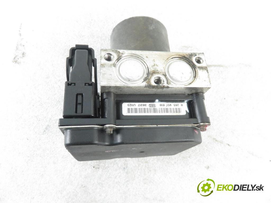 FORD TRANSIT Furgon (FA_ _) FURGON 2013 74,00 2.2 TDCi - DRFB 2198,00 Pumpa ABS 0265951610 ; CC112C405BA ; 0265251564 (Pumpy ABS)