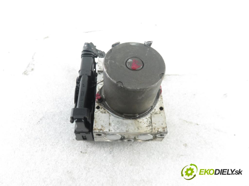 FORD TRANSIT Furgon (FA_ _) FURGON 2013 74,00 2.2 TDCi - DRFB 2198,00 Pumpa ABS 0265951610 ; CC112C405BA ; 0265251564 (Pumpy ABS)