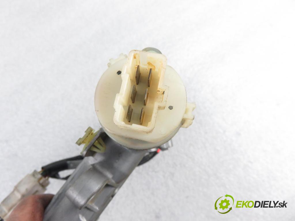 HYUNDAI SANTA FÉ II (CM) SUV 2006 110,00 2.2 CRDi GLS 4x4 150 - D4EB 2188,00 spinačka  (Spínacie skrinky a kľúče)