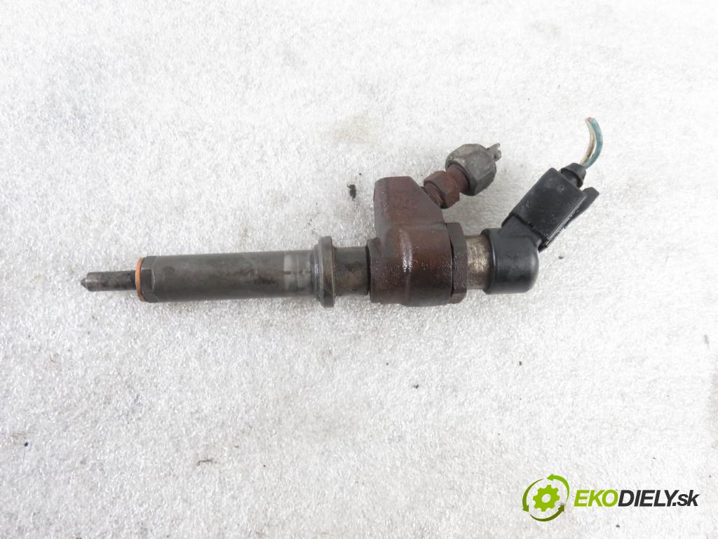 PEUGEOT PARTNER Skrzynia (5_, G_) FURGON 2006 66,00 2.0 HDi - RHY (DW10TD) 1997,00 vstrekovač 9652173780 (Vstrekovače)
