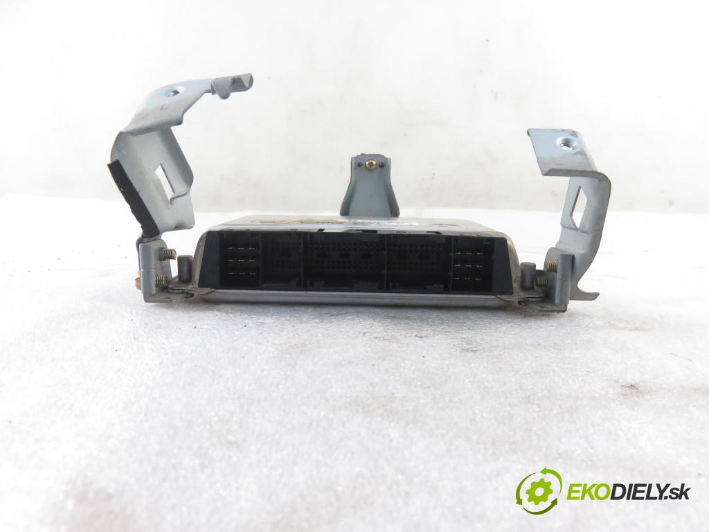 TOYOTA YARIS (_P1_) HB 2002 55,00 1.4 D-4D (NLP10_) - 1ND-TV 1364,00 Riadiaca jednotka Motor 8966052270 ; 4079180022 ; 0281010563