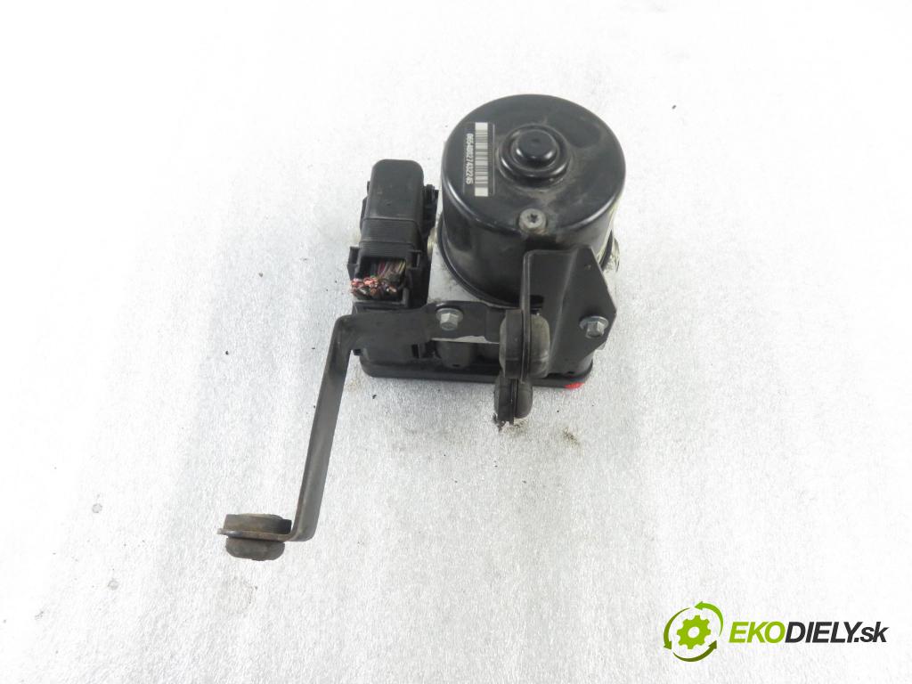 FORD FOCUS II Turnier (DA_, FFS, DS) KOMBI 2005 80,00 1.6 TDCi 109 - G8DE 1560,00 Pumpa ABS 10096001153 ; 3M512C405HA ; 10020601724 (Pumpy ABS)