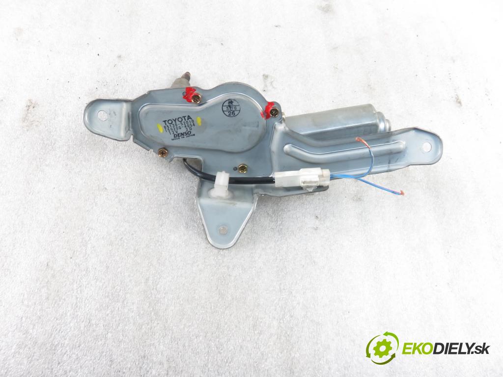 TOYOTA YARIS (_P1_) HB 2002 55,00 1.4 D-4D (NLP10_) - 1ND-TV 1364,00 motorek stěrače ZADNÍ: 8513052010 ; 1592004054