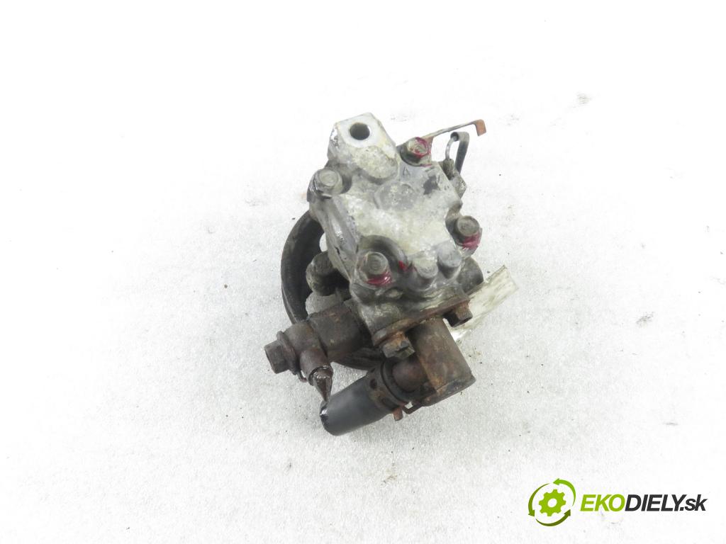 SUBARU IMPREZA kombi (GG) KOMBI 2000 92,00 2.0 SOHC 125 AWD - EJ201 1994,00 Pumpa servočerpadlo (Servočerpadlá, pumpy riadenia)