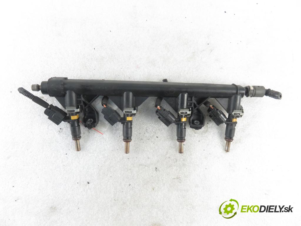 PEUGEOT 308 (4A_, 4C_) HB 2009 88,00 1.6 VTi 120 - 5FW (EP6) 1598,00 Lišta vstrekovacia V757564580 ; V752817680 (Vstrekovacie lišty)