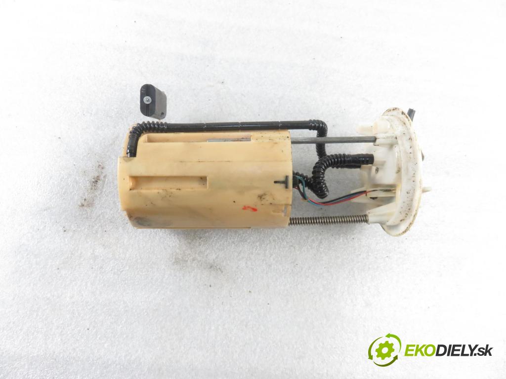 FIAT DOBLO Cargo (223_) FURGON 2001 74,00 1.9 JTD 100 - 182 B9.000 1910,00 pumpa paliva 0580303028