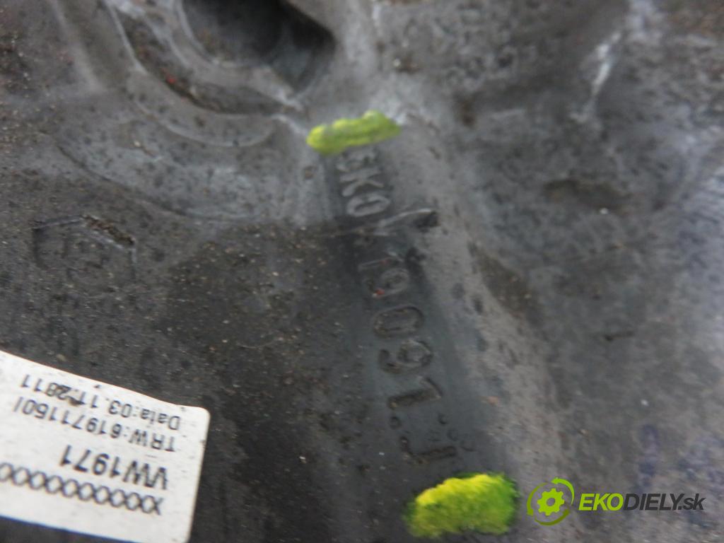 VW GOLF VI (5K1) HB 2012 77,00 1.6 TDI - CAYC 1598,00 Volant 5K0419091J (Volanty)