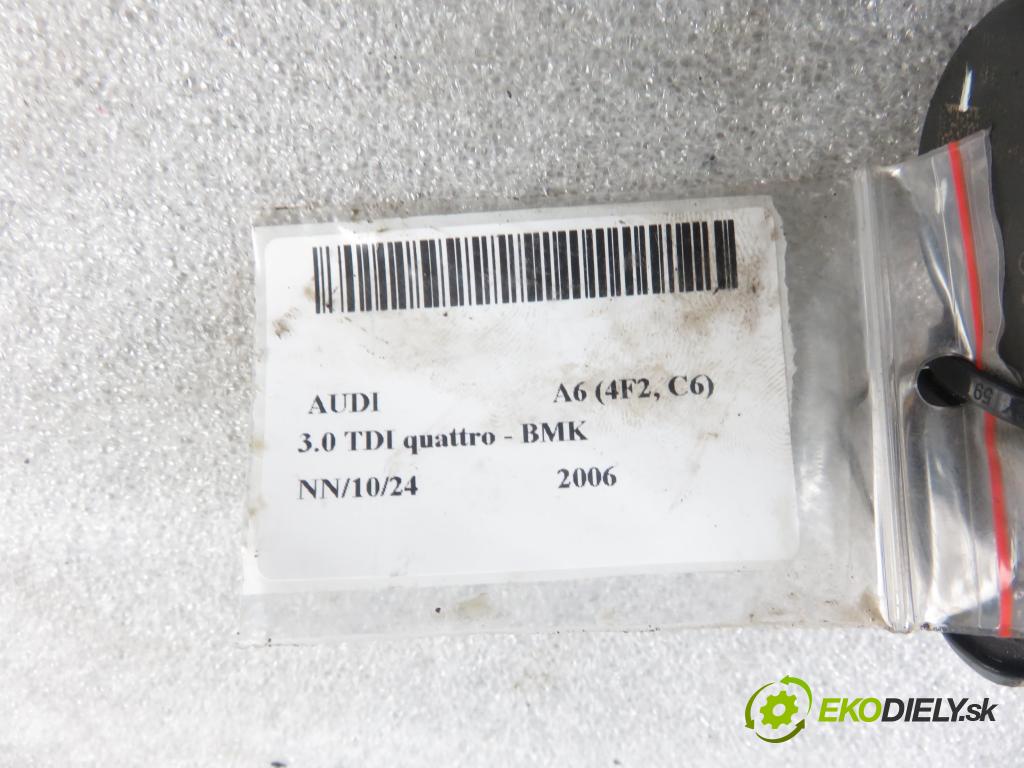 AUDI A6 (4F2, C6) SEDAN 2006 165,00 3.0 TDI quattro - BMK 2967,00 snímač TLAK: paliva 0281002665 ; 057130764B