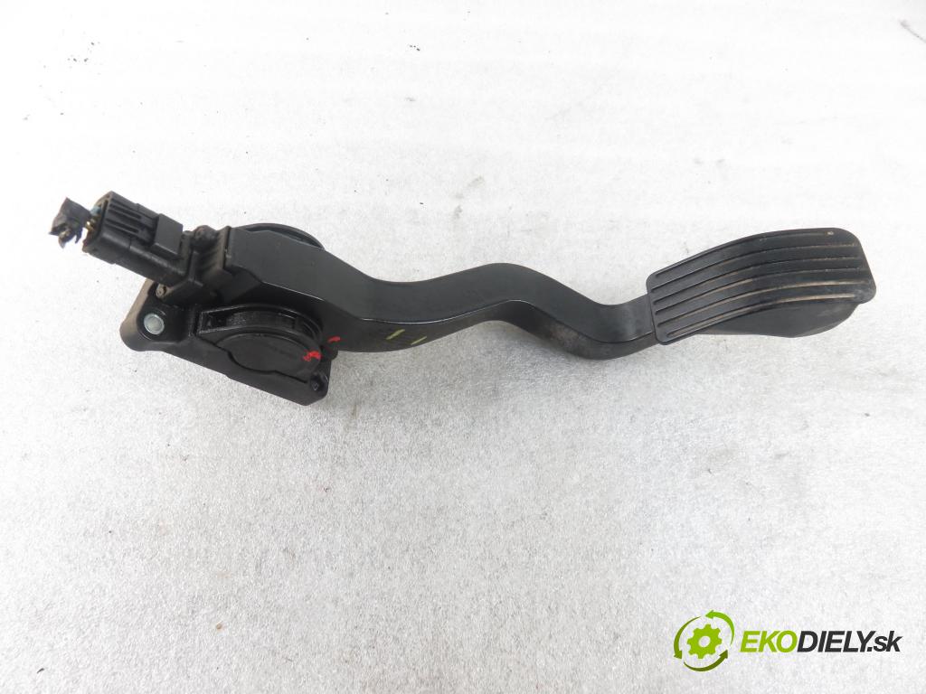 CITROEN C3 I (FC_) HB 2003 50,00 1.4 HDi 8V - 8HX 1398,00 Potenciometer plynu 0280752251 ; 9646702180 (Pedále)