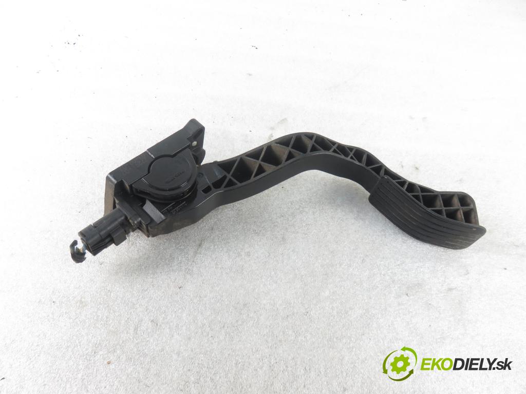 CITROEN C3 I (FC_) HB 2003 50,00 1.4 HDi 8V - 8HX 1398,00 Potenciometer plynu 0280752251 ; 9646702180 (Pedále)