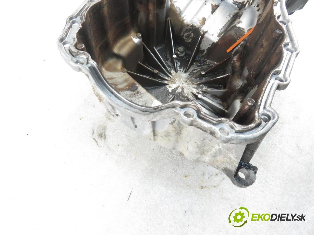 RENAULT SCENIC I (JA0/1_) MINIVAN 1999 79,00 1.6 16V 107 - K4M 700 1598,00 vana olejová 7700108299 (Olejové vany)