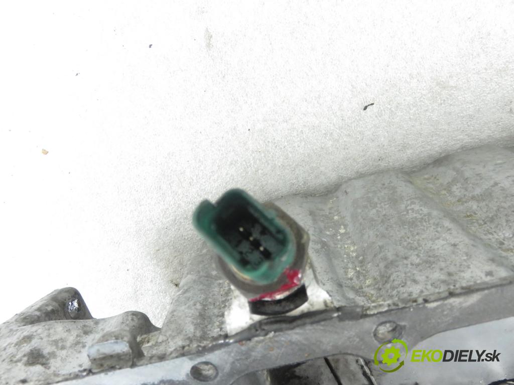 PEUGEOT 407 SW (6E_) KOMBI 2007 100,00 2.0 HDi 135 - RHR 1997,00 vana olejová  (Olejové vany)