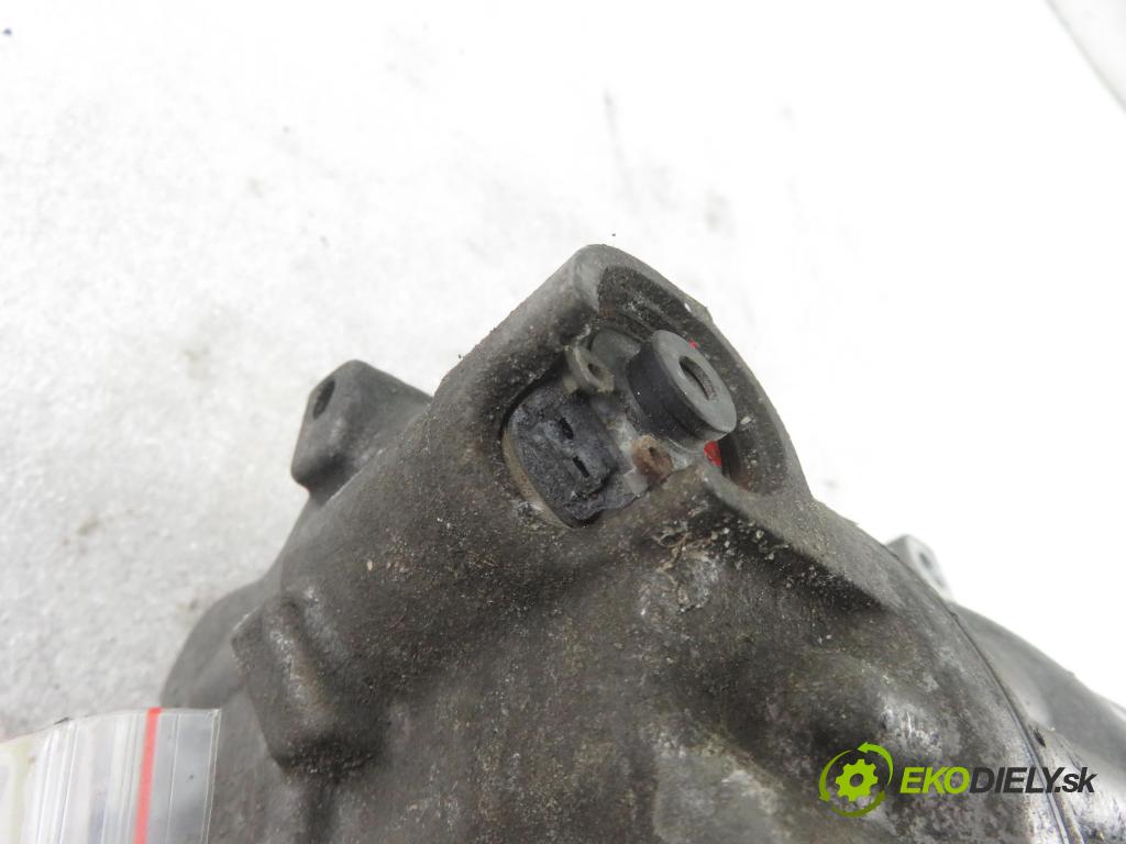 VW GOLF V (1K1) HB 2006 77,00 1.9 TDI - BXE 1896,00 KOMPRESOR: klimatizácie 1K0820859F (Kompresory klimatizácie)