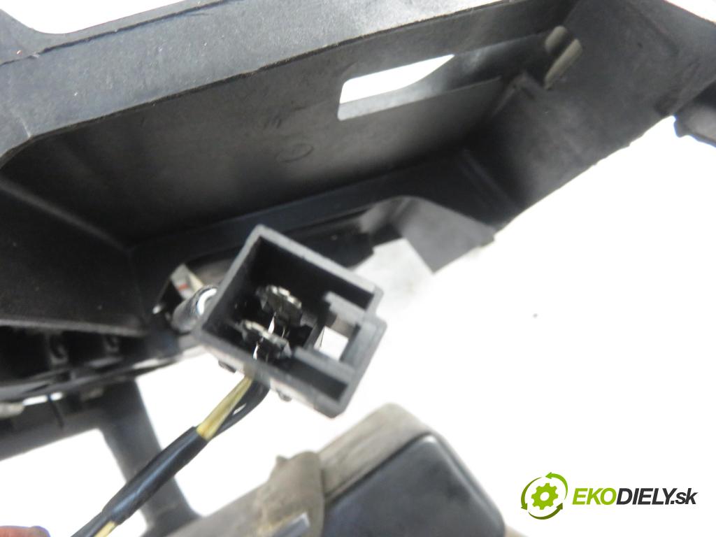 FIAT DUCATO (230_) FURGON 2000 64,00 2.8 D - 8140.63 2800,00 Panel topení 101924300
