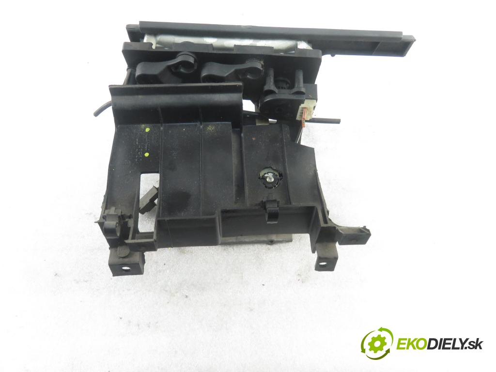 FIAT DUCATO (230_) FURGON 2000 64,00 2.8 D - 8140.63 2800,00 Panel topení 101924300