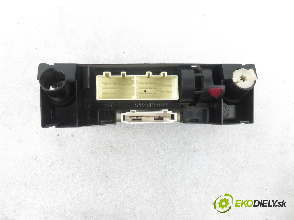 VW POLO (9N_) HB 2003 47,00 1.9 SDI - ASY 1896,00 Panel kúrenia KLIMATIZACE: 6Q0820045E