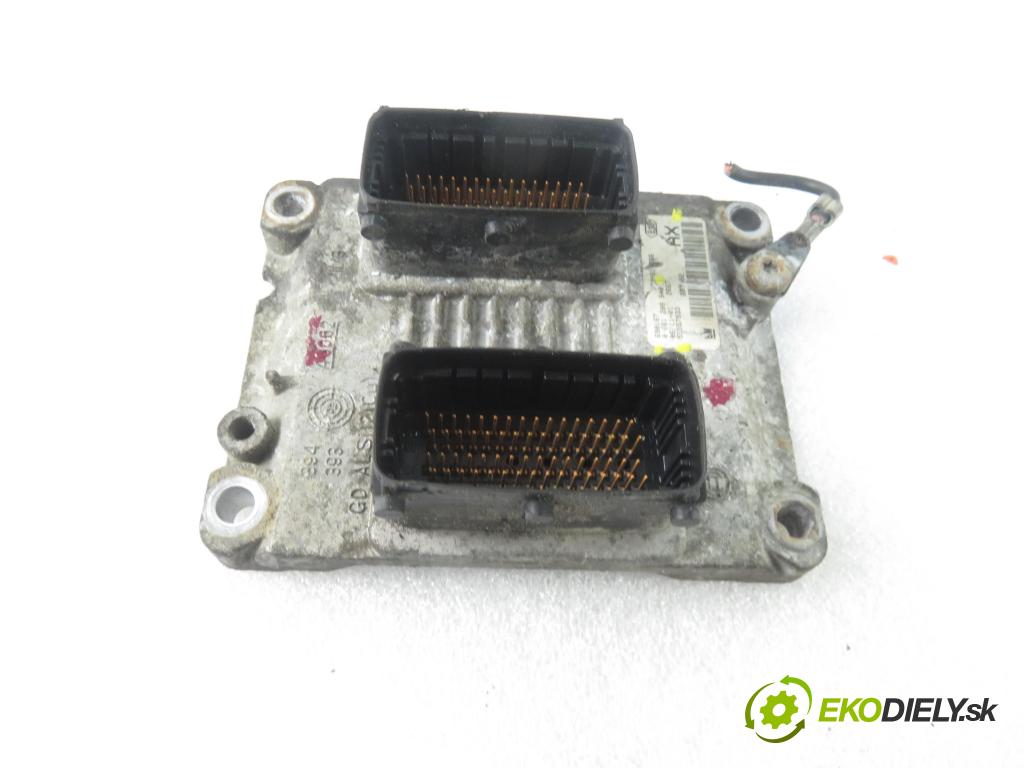 OPEL CORSA D (S07) HB 2007 59,00 1.2 - Z 12 XEP 1229,00 Riadiaca jednotka Motor 55557933 ; 55557933AX ; 0261208940