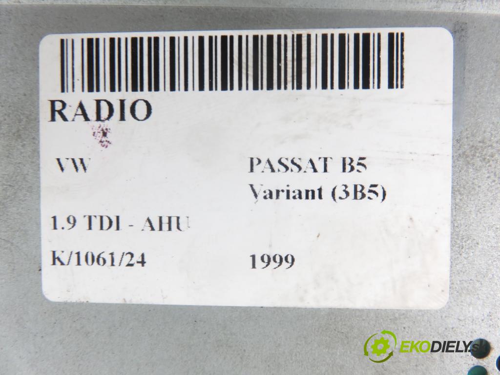 VW PASSAT B5 Variant (3B5) KOMBI 1999 66,00 1.9 TDI 90 - AHU 1896,00 RADIO Modul 1J0035152E