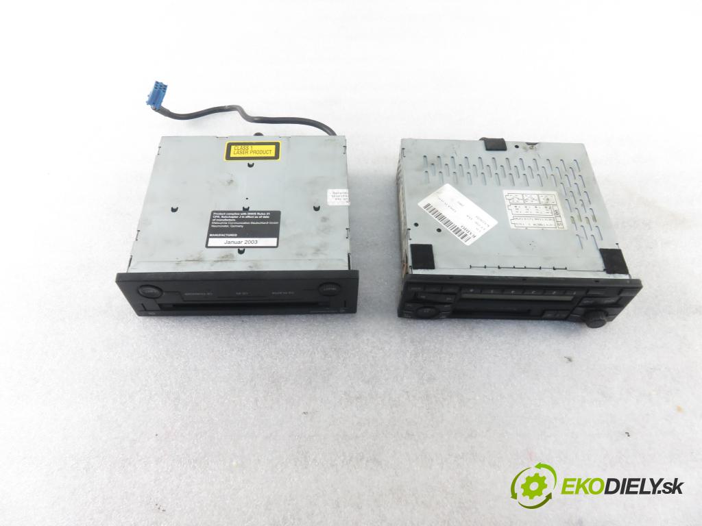 VW GOLF IV (1J1) HB 2003 74,00 1.9 TDI PD 101 - AXR 1896,00 RADIO Modul 1J0035186D