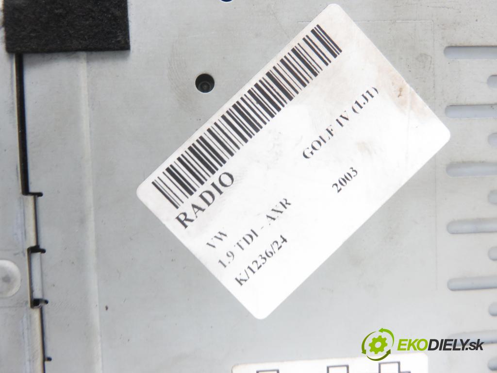 VW GOLF IV (1J1) HB 2003 74,00 1.9 TDI PD 101 - AXR 1896,00 RADIO Modul 1J0035186D