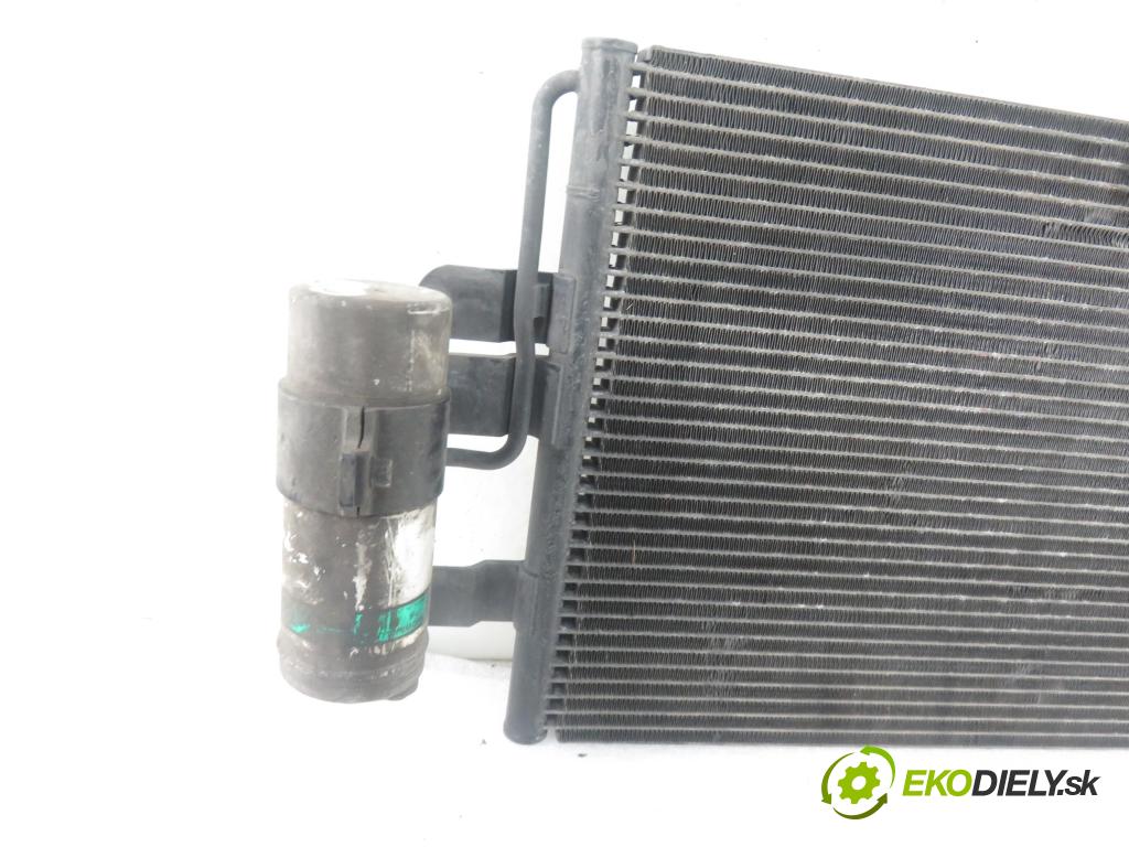 AUDI TT (8N3) COUPE 1998 132,00 1.8 T - AJQ 1781,00 chladič klimatizácie 1J0820411D (Chladiče klimatizácie)