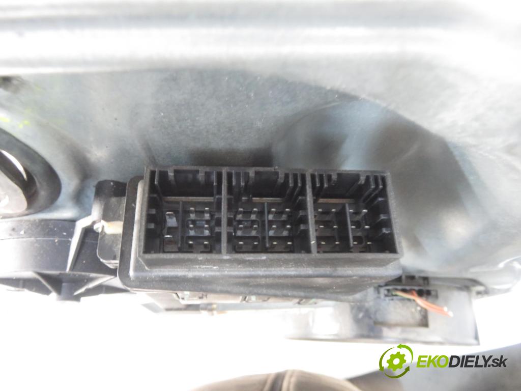 VW POLO (9N_) HB 2003 47,00 1.9 SDI - ASY 1896,00 mechanismus oken 6Q4837401H