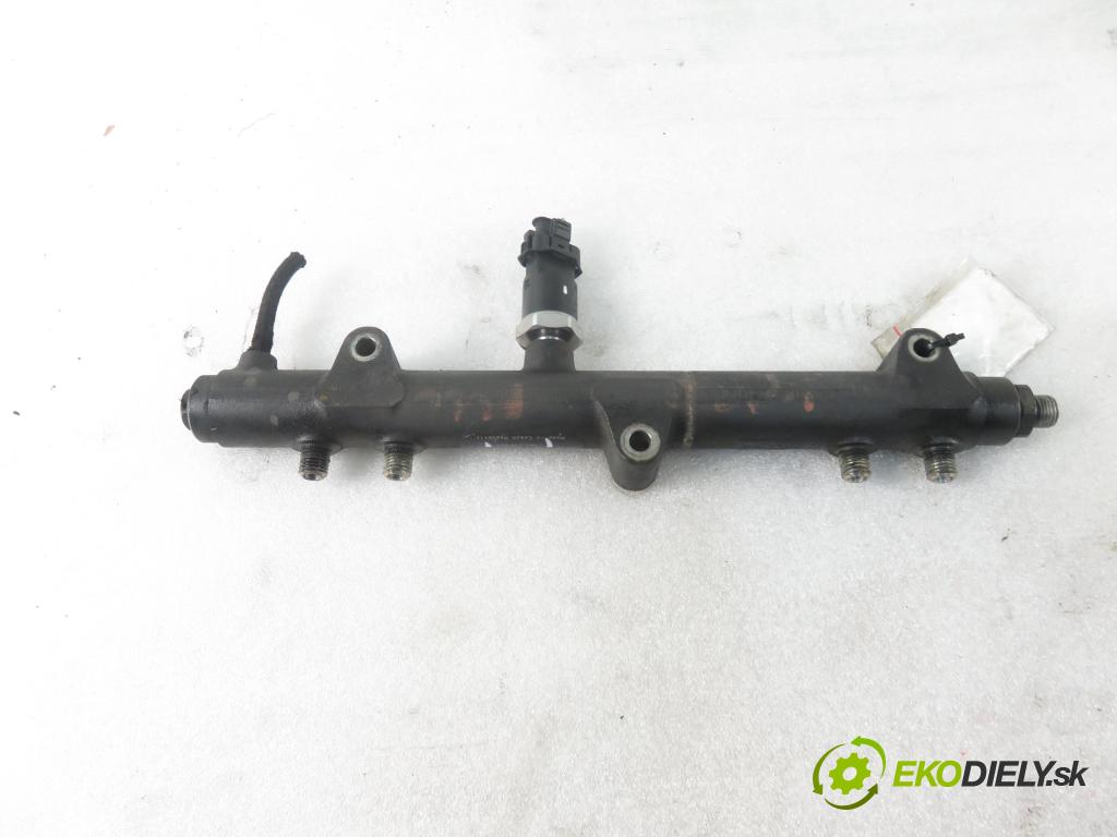 CHRYSLER VOYAGER IV (RG, RS) MINIVAN 2001 105,00 2.5 CRD 143 - ENJ 2499,00 Lišta vstrekovacia 0281002398 ; 0445214041 (Vstrekovacie lišty)