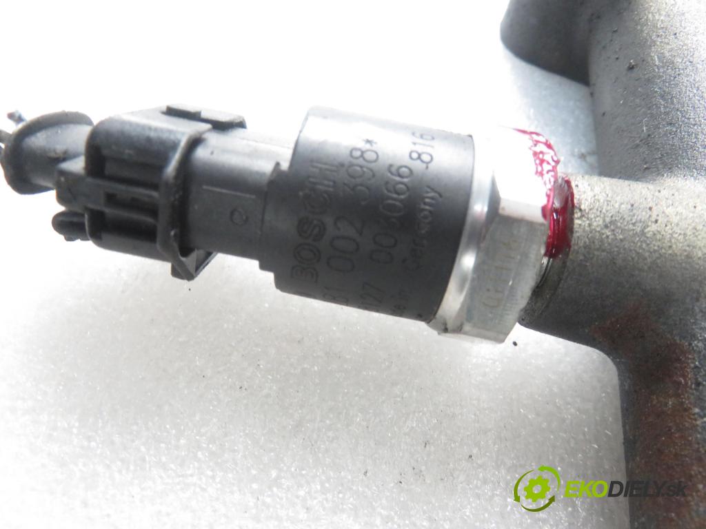 CHRYSLER VOYAGER IV (RG, RS) MINIVAN 2001 105,00 2.5 CRD 143 - ENJ 2499,00 Lišta vstrekovacia 0281002398 ; 0445214041 (Vstrekovacie lišty)