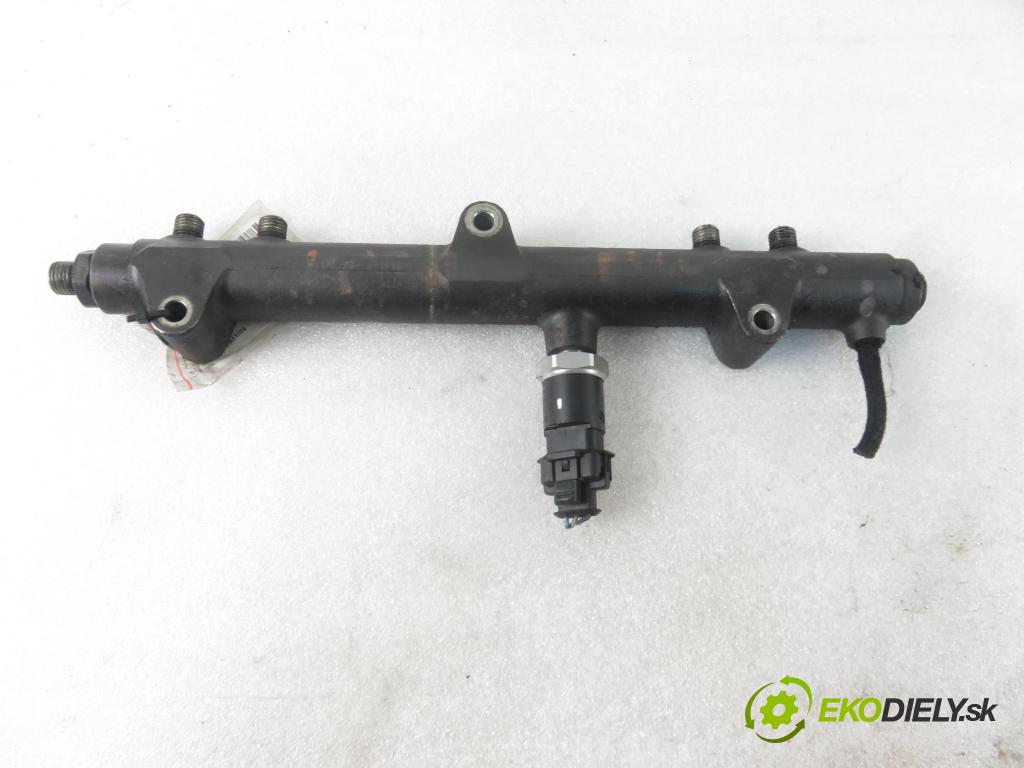 CHRYSLER VOYAGER IV (RG, RS) MINIVAN 2001 105,00 2.5 CRD 143 - ENJ 2499,00 Lišta vstrekovacia 0281002398 ; 0445214041 (Vstrekovacie lišty)