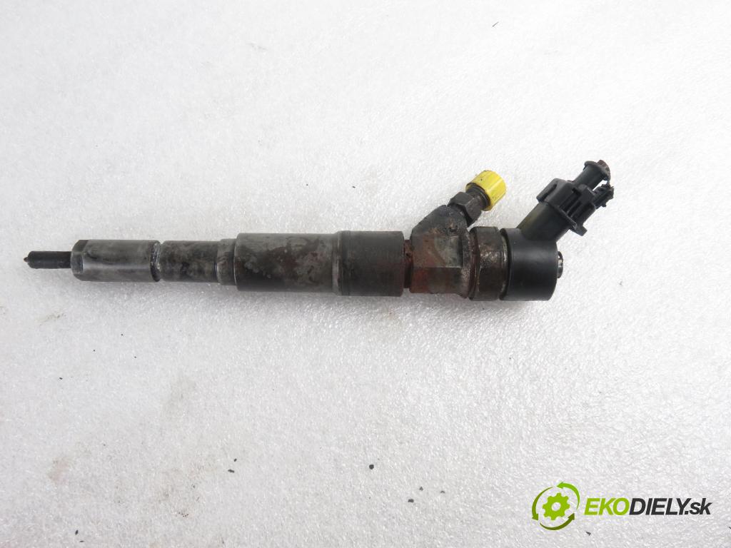 LAND ROVER RANGE ROVER III (L322) SUV 2006 130,00 3.0 D 4x4 - 306D1 2926,00 vstrekovač 0445110047 ; 7785984 (Vstrekovače)