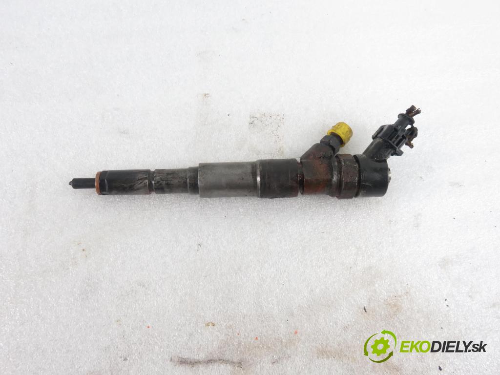 LAND ROVER RANGE ROVER III (L322) SUV 2006 130,00 3.0 D 4x4 - 306D1 2926,00 vstrekovač 0445110047 ; 7785084 (Vstrekovače)