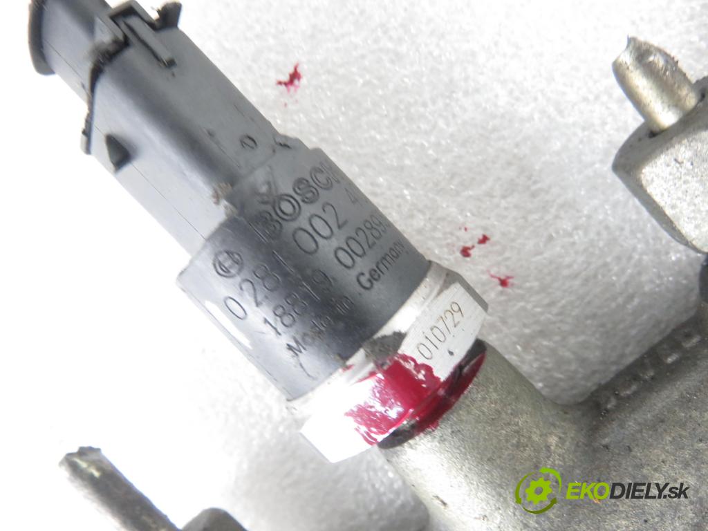 RENAULT SCENIC I (JA0/1_) MINIVAN 2002 75,00 1.9 dCi 102 - F9Q 732 1870,00 Lišta vstrekovacia 0445214015 ; 7700111013 ; 0281002405 (Vstrekovacie lišty)