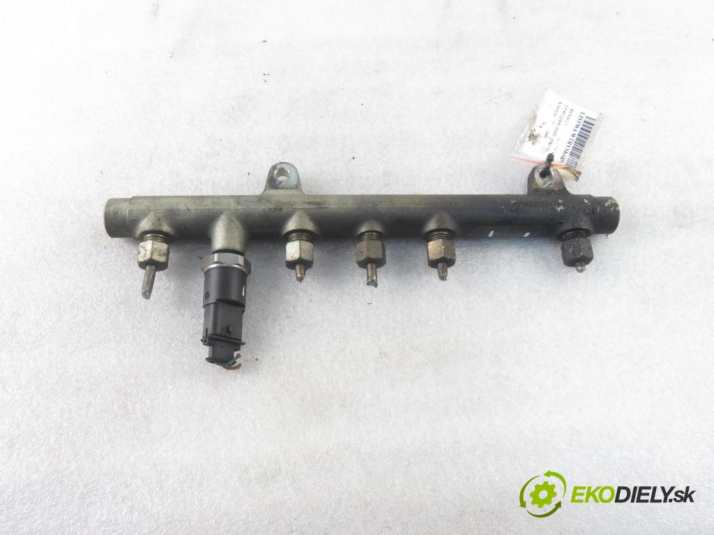 RENAULT SCENIC I (JA0/1_) MINIVAN 2002 75,00 1.9 dCi 102 - F9Q 732 1870,00 Lišta vstrekovacia 0445214015 ; 7700111013 ; 0281002405 (Vstrekovacie lišty)